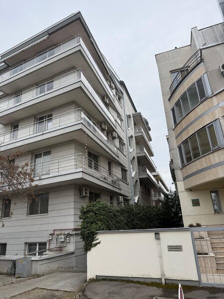 Primaverii, Dante Alighieri, ap. 4 camere superb zona exclusivista+parcare